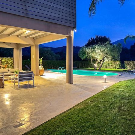 Vryses Villa Felenia מראה חיצוני תמונה